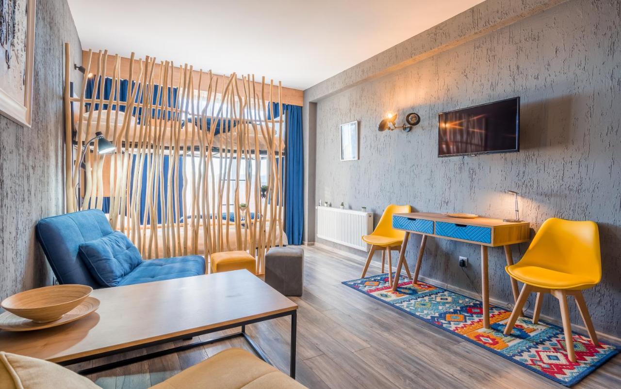 Touch The Mountains, Twins Hotel, New Гудаури Екстериор снимка