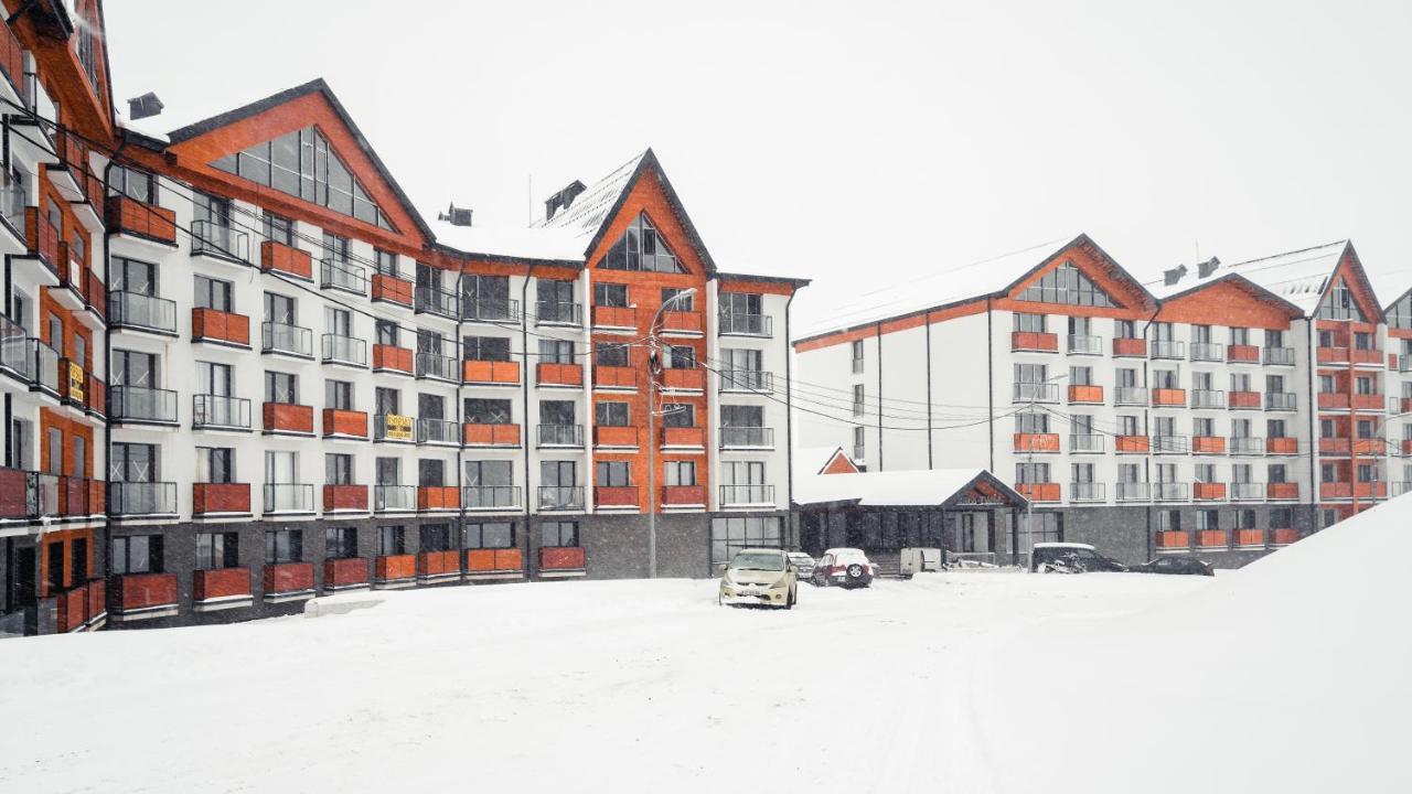 Touch The Mountains, Twins Hotel, New Гудаури Екстериор снимка
